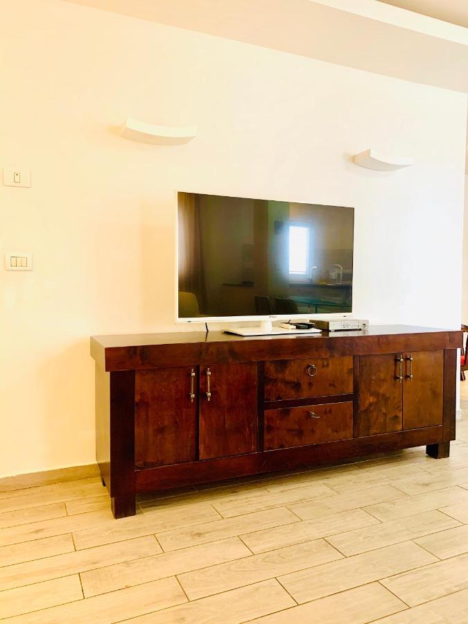 Royal Lea Apartmens Netanya Esterno foto